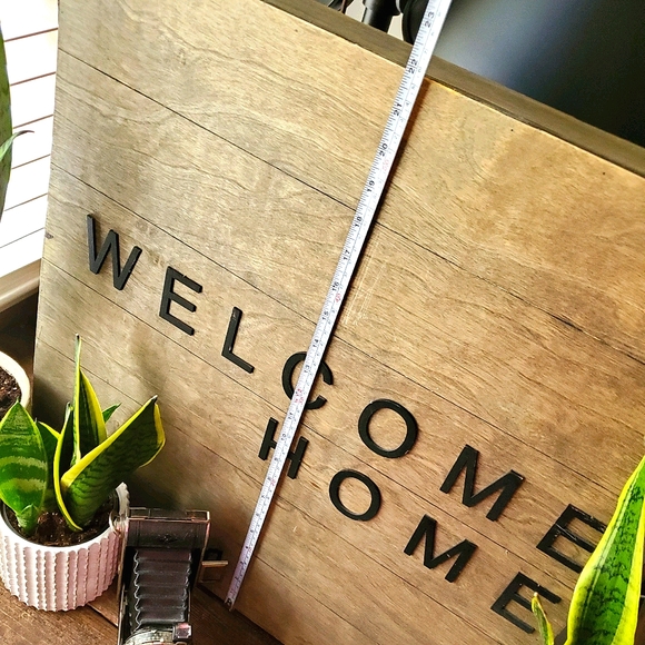 Rustic Wood Plank "Welcome Home" Sign 🏡 - Picture 3 of 6